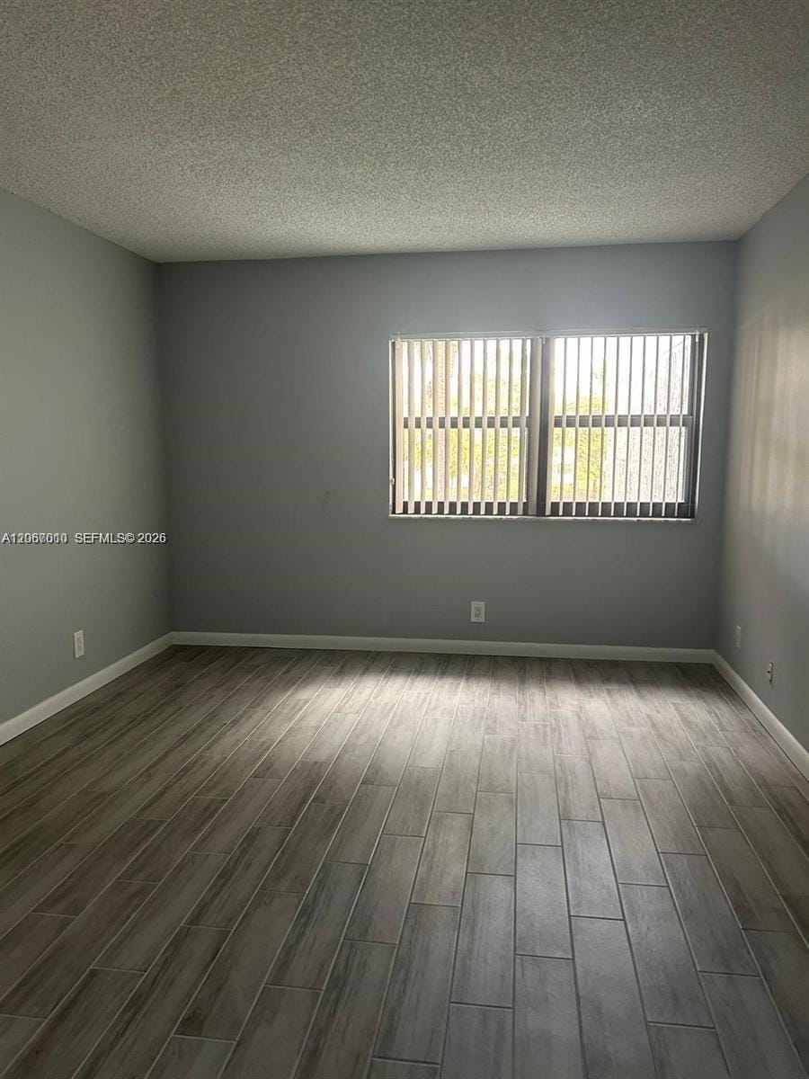 230 Lakeview Drive 209 — photo 7