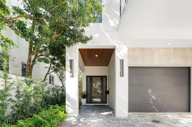 803 NE 16th Terrace N/A, Fort Lauderdale, FL 33304
