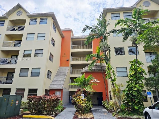 8160 Geneva Court 112, Doral, FL 33166