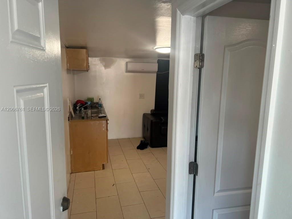 6841 Atlanta Street — photo 3