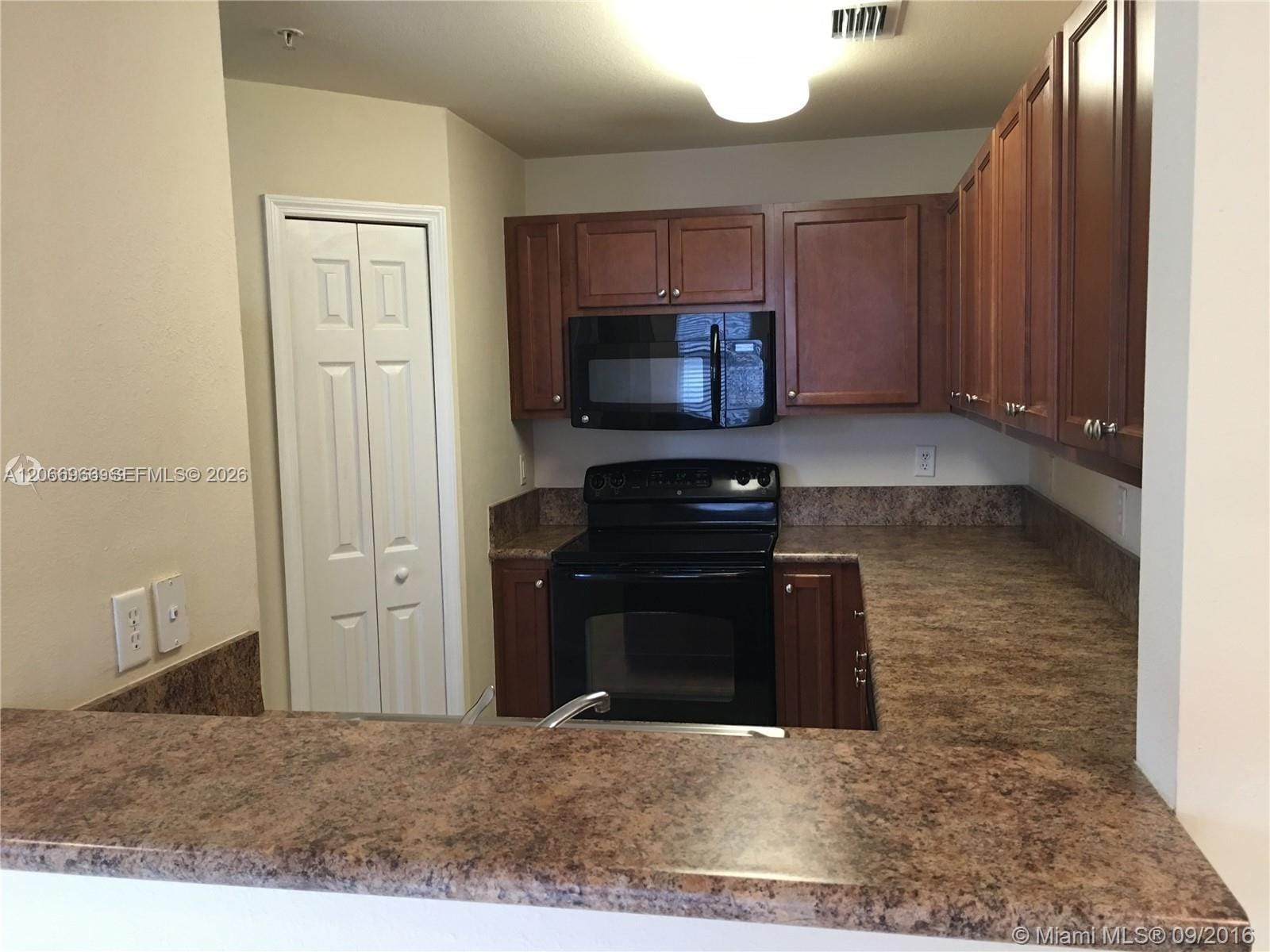 11503 NW 89th Street 103 — photo 4