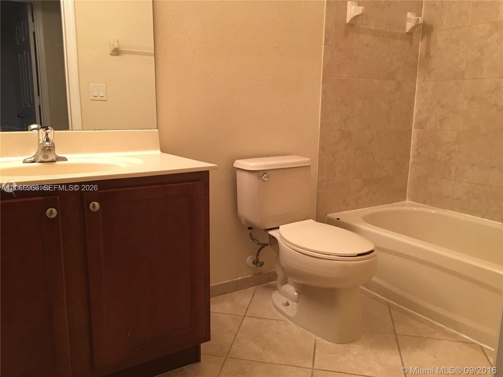 11503 NW 89th Street 103 — photo 9