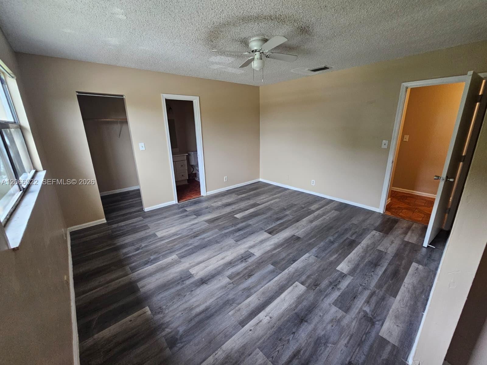 954 SW 74th Avenue — photo 11