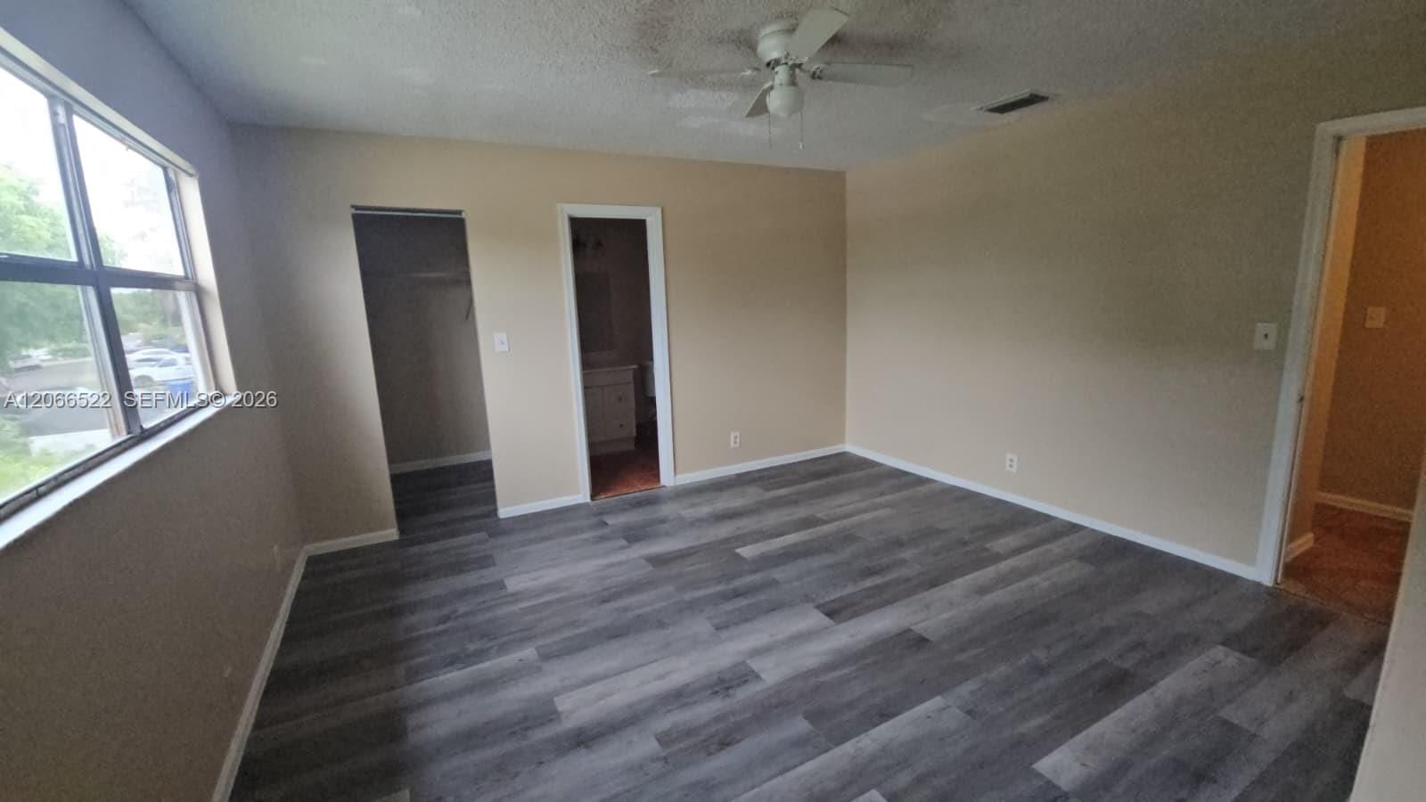 954 SW 74th Avenue — photo 12