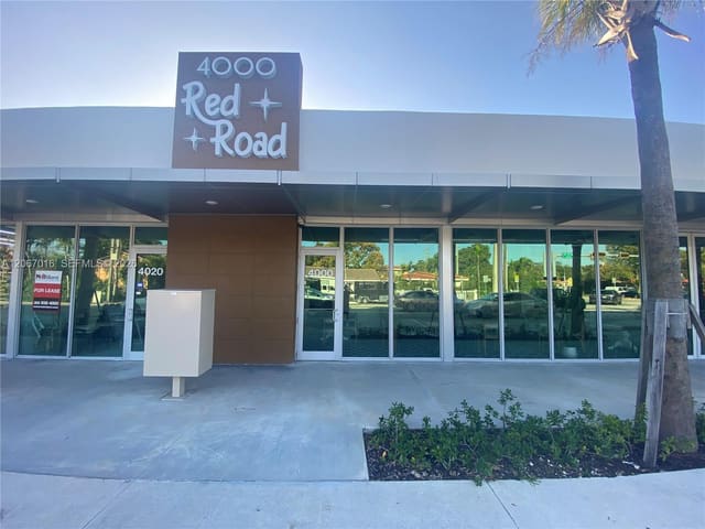 4000 SW 57th Avenue, South Miami, FL 33155