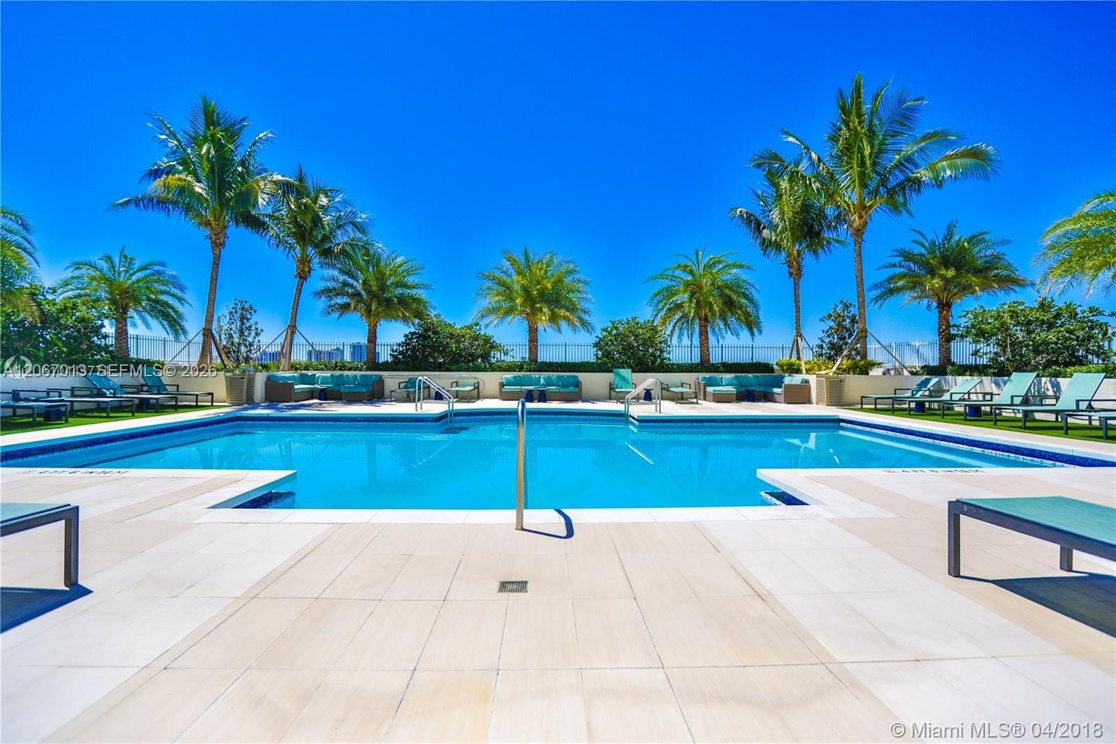 3000 Coral Way 806 — photo 2