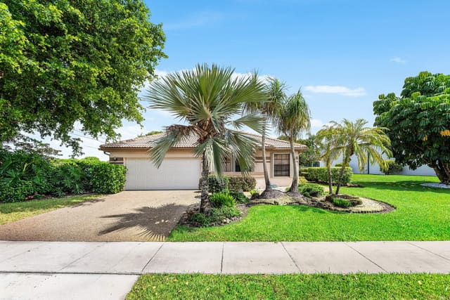10991 HIGHLAND Circle, sold in Boca Woods Country Club 4, Boca Raton, FL
