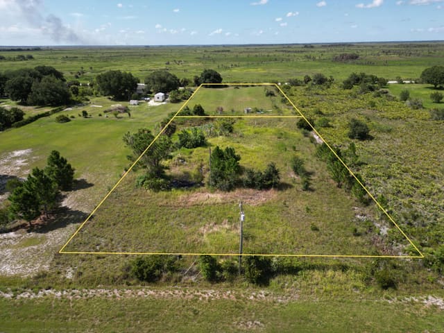 18239 NW 318TH Street, Okeechobee, FL 34972