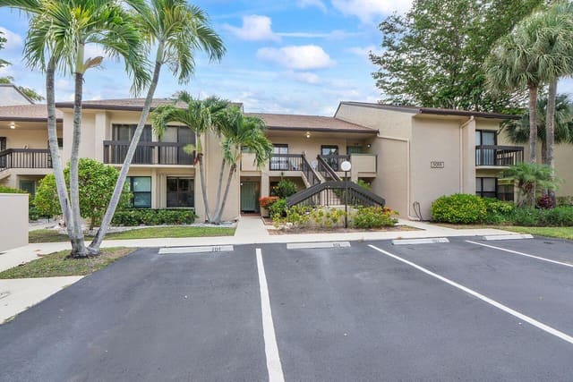 5055 Oak Hill Lane 213, Boca Delray, Delray Beach, FL