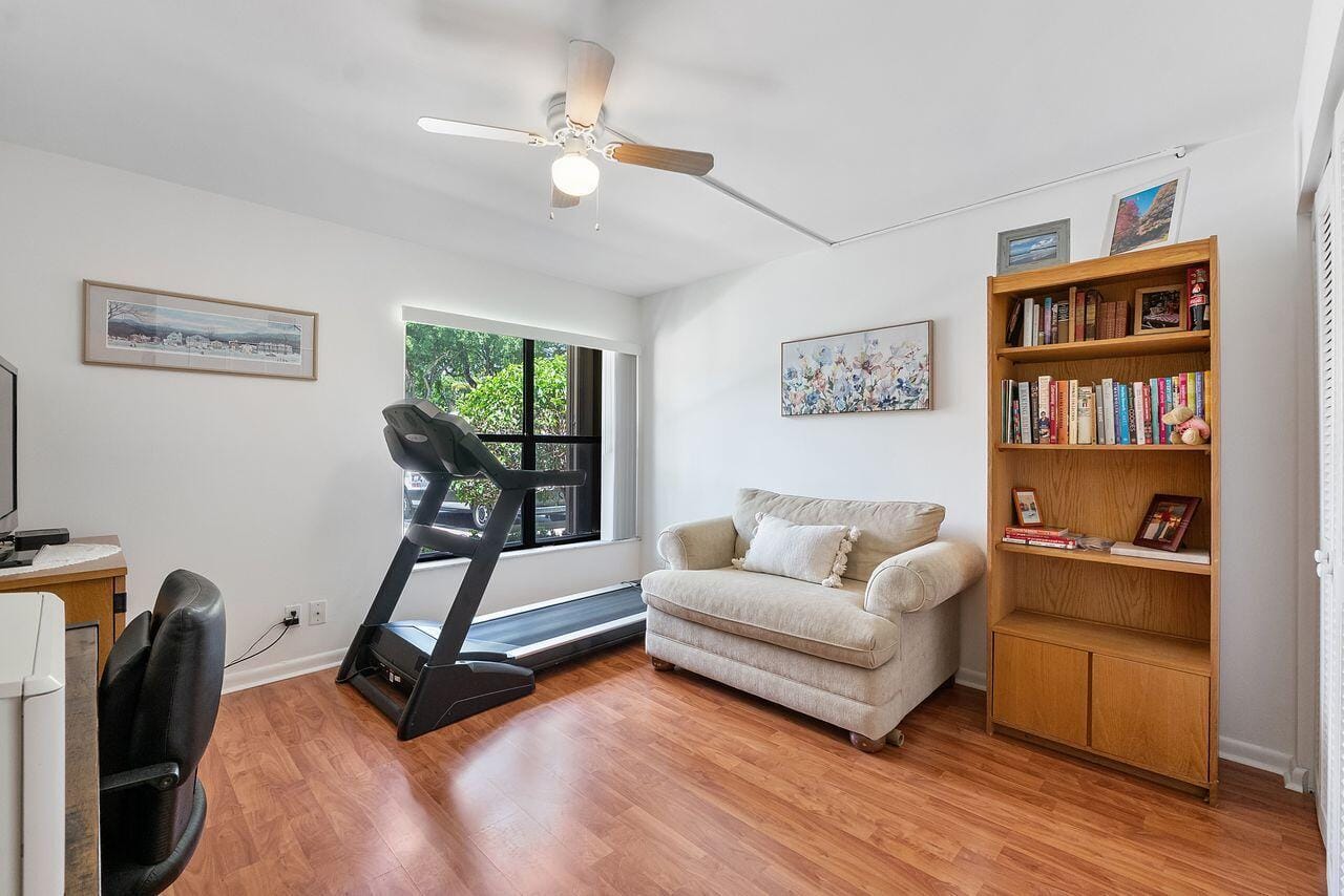 5055 Oak Hill Lane 213 — photo 10