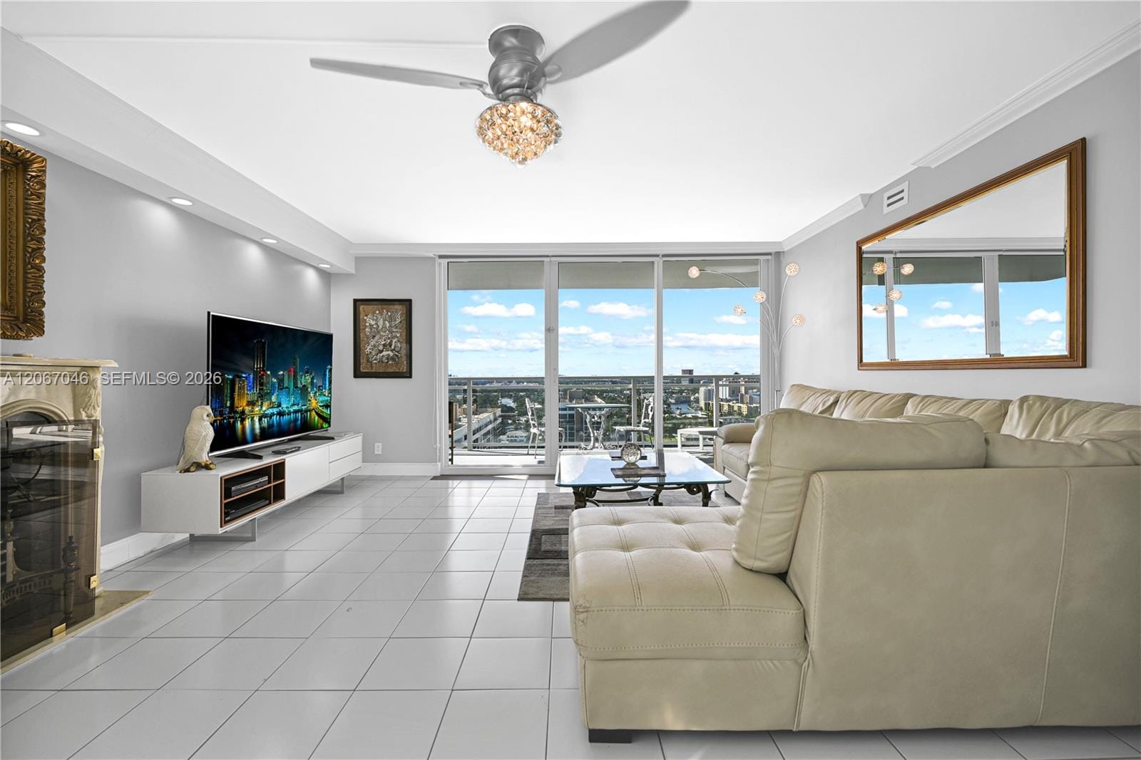 2030 S Ocean Drive 2027 — photo 3