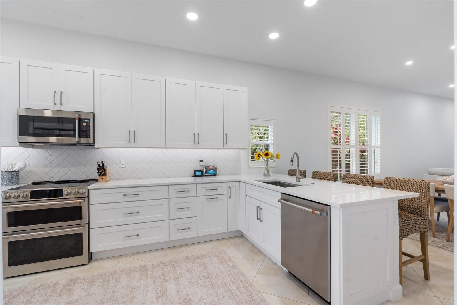 8170 Bob-O-Link Drive — photo 4