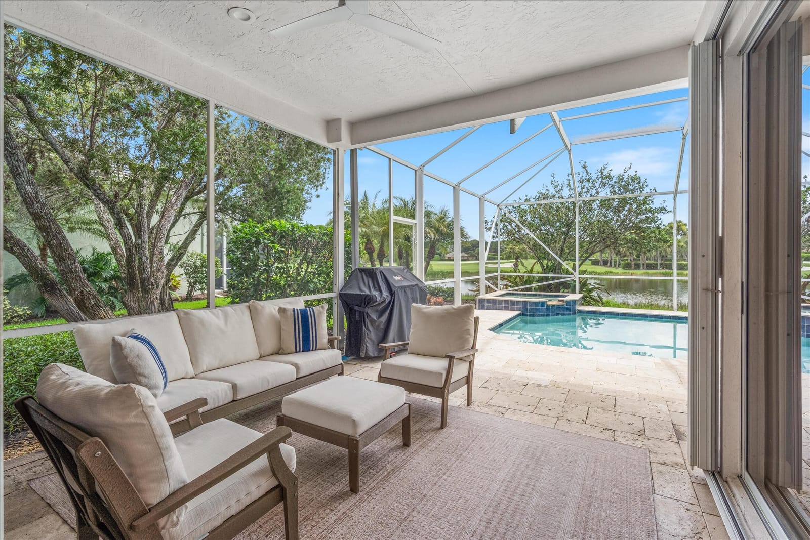 8170 Bob-O-Link Drive — photo 10