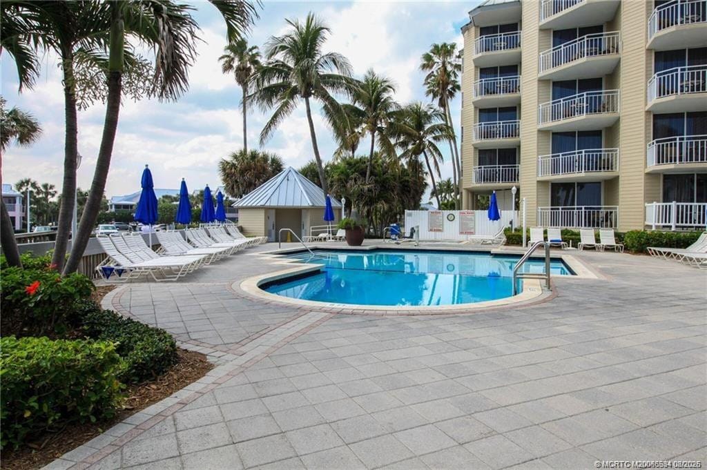 310 NE Golfview Circle, Stuart, FL 34996 photo 19