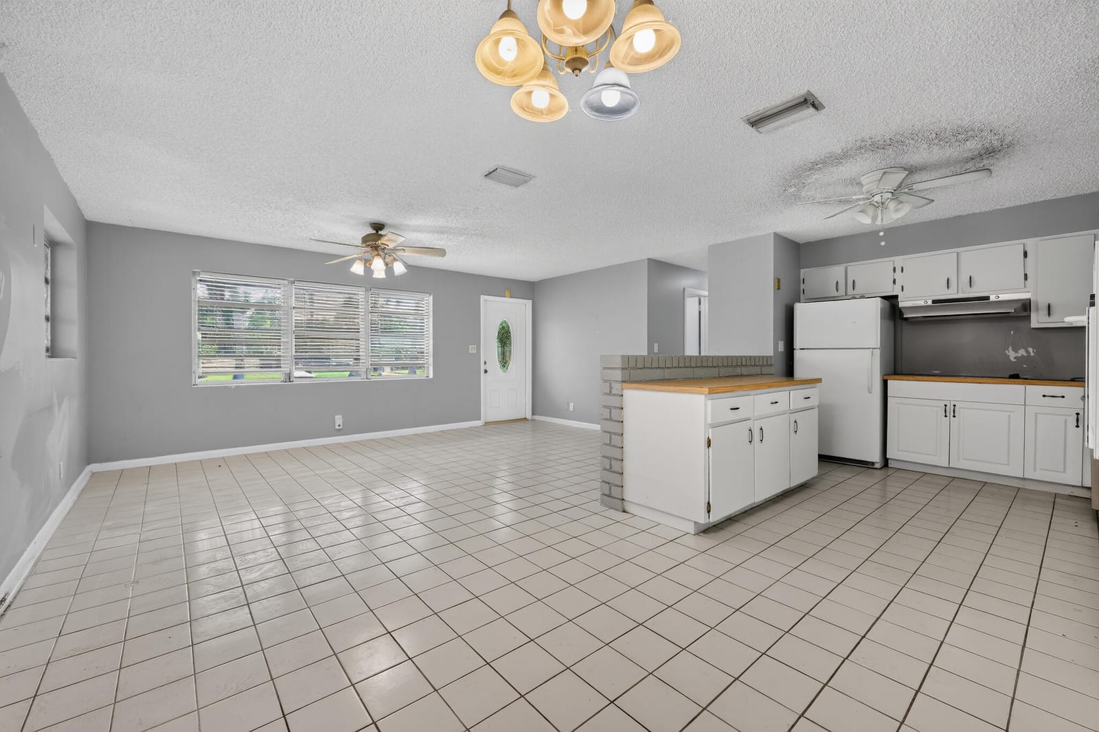 414 FORESTERIA Drive, Lake Park, FL 33403 photo 14