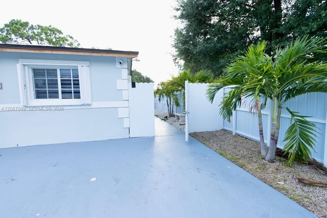 20760 NW 37th Court 2, Miami Gardens, FL 33055