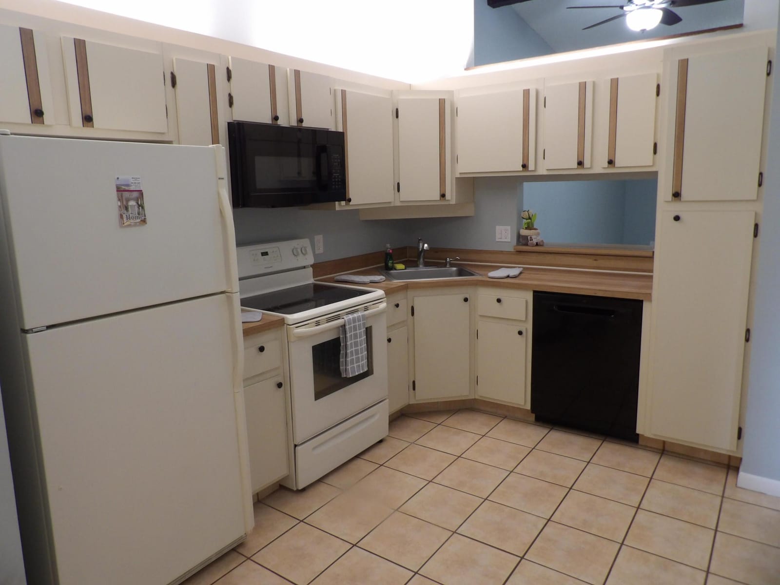 606 Sea Pine Way D — photo 10
