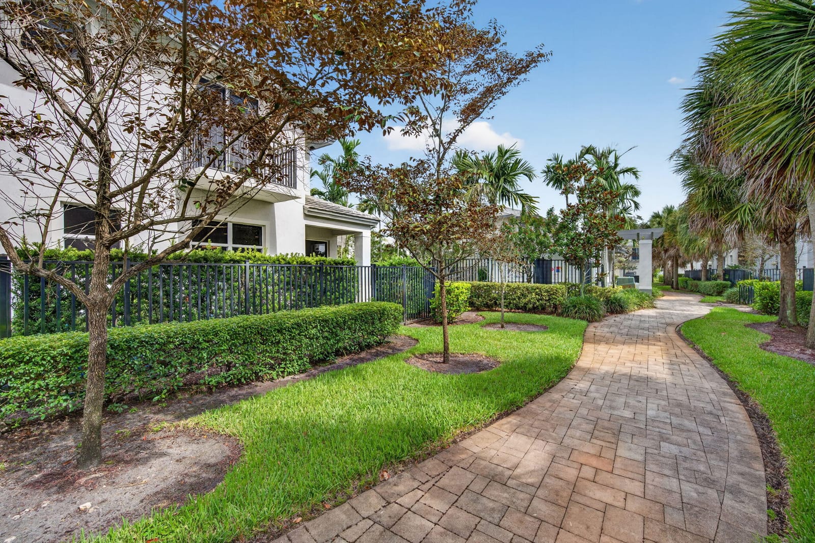 6994 Pines Circle, Coconut Creek, FL 33073 photo 29