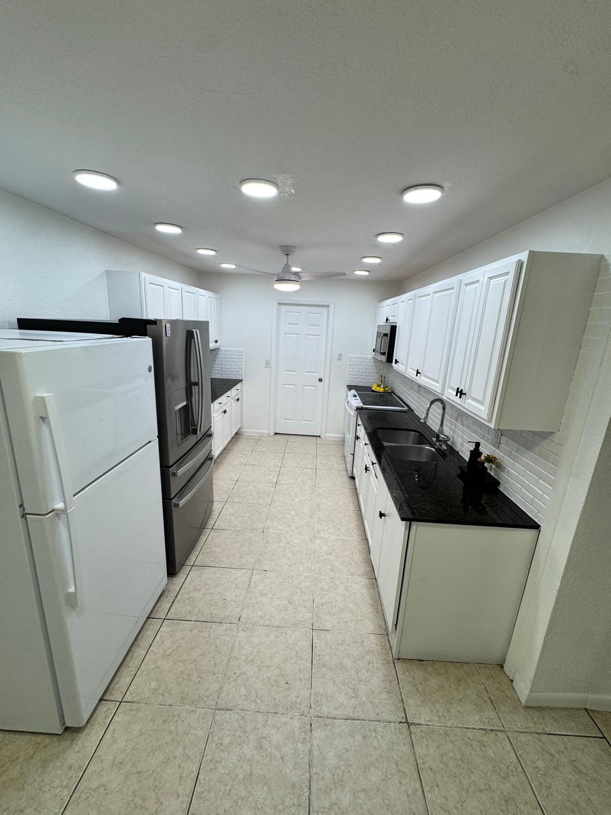 3842 Patio Court — photo 3