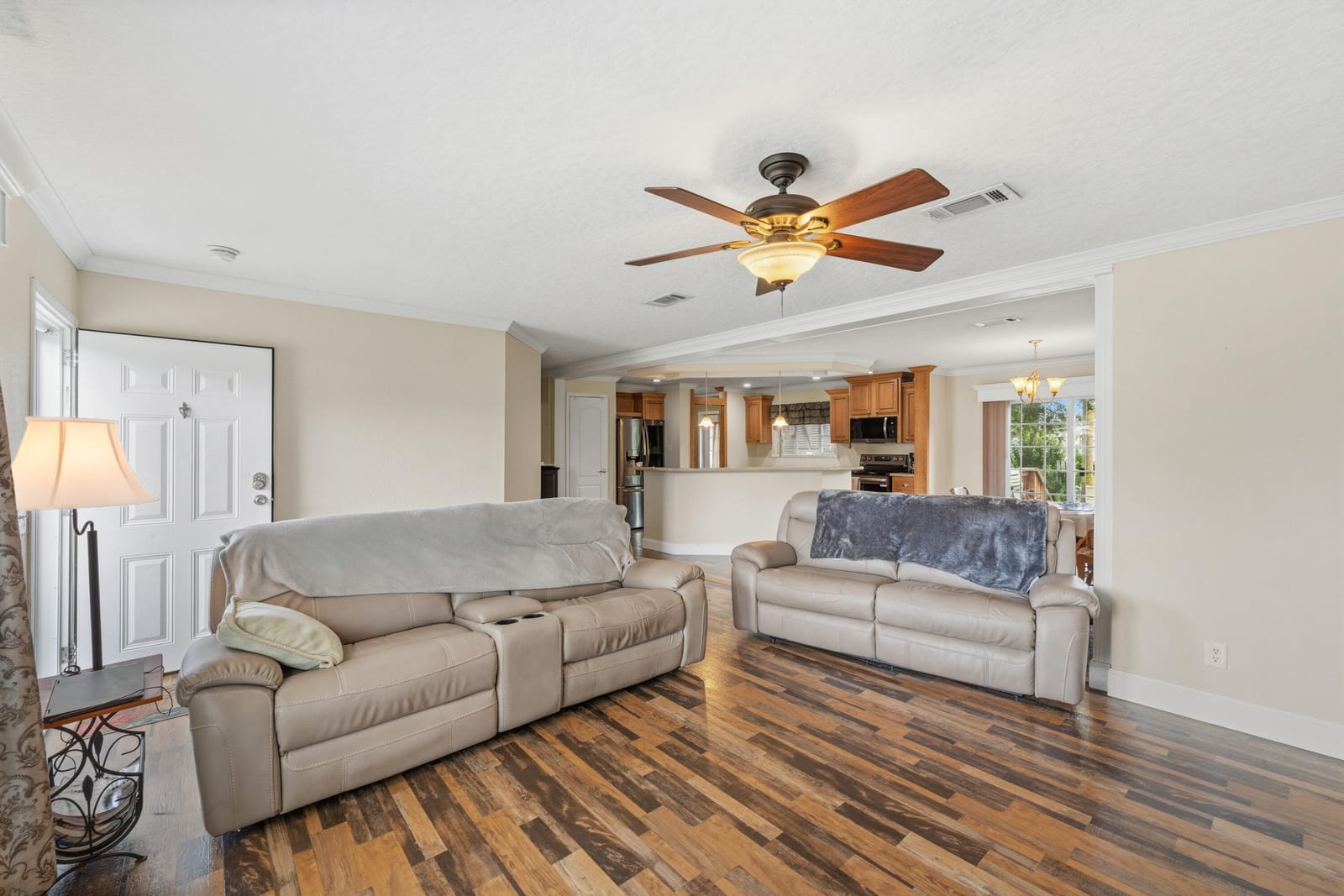 2802 SE JANET Street — photo 4