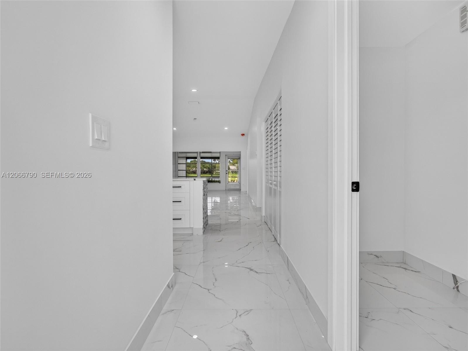 18956 Argosy Drive — photo 2