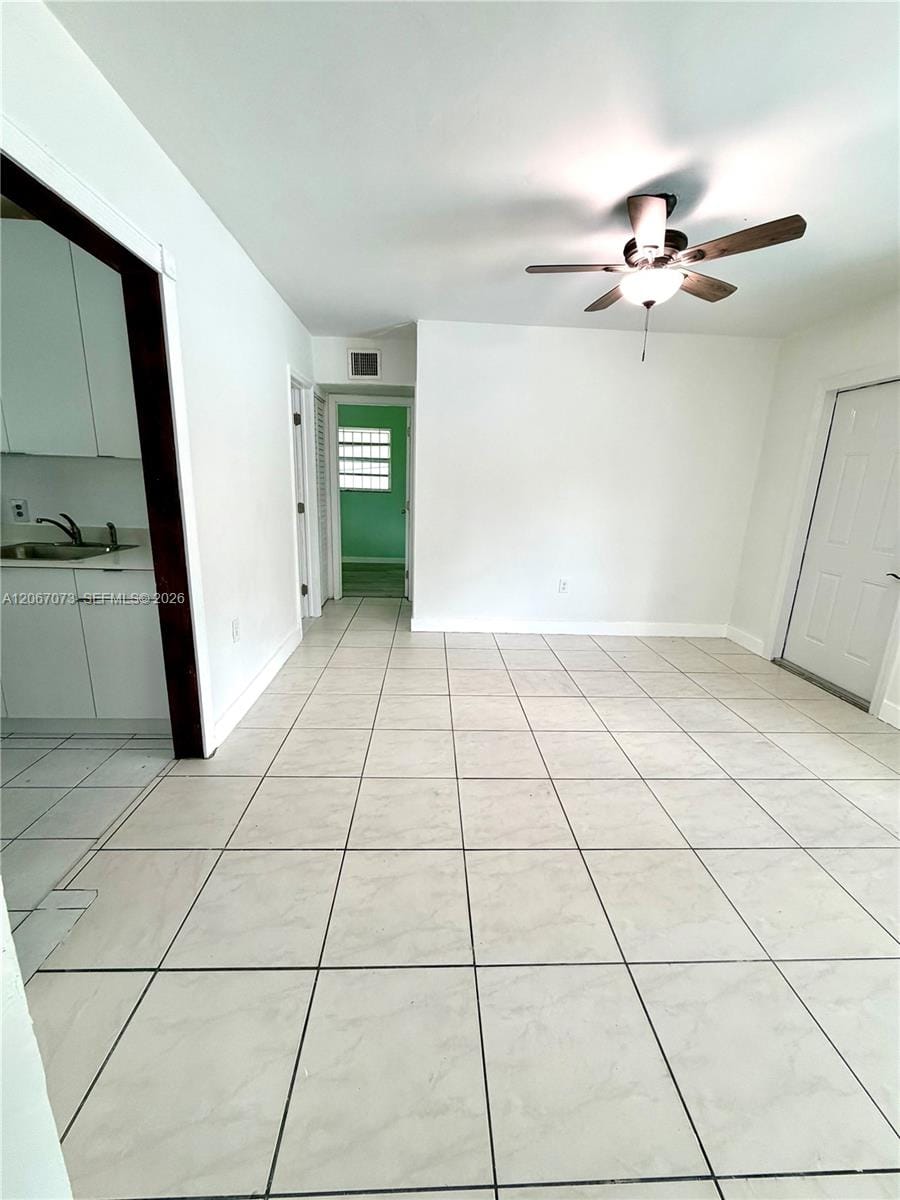 12841 Green Avenue — photo 9