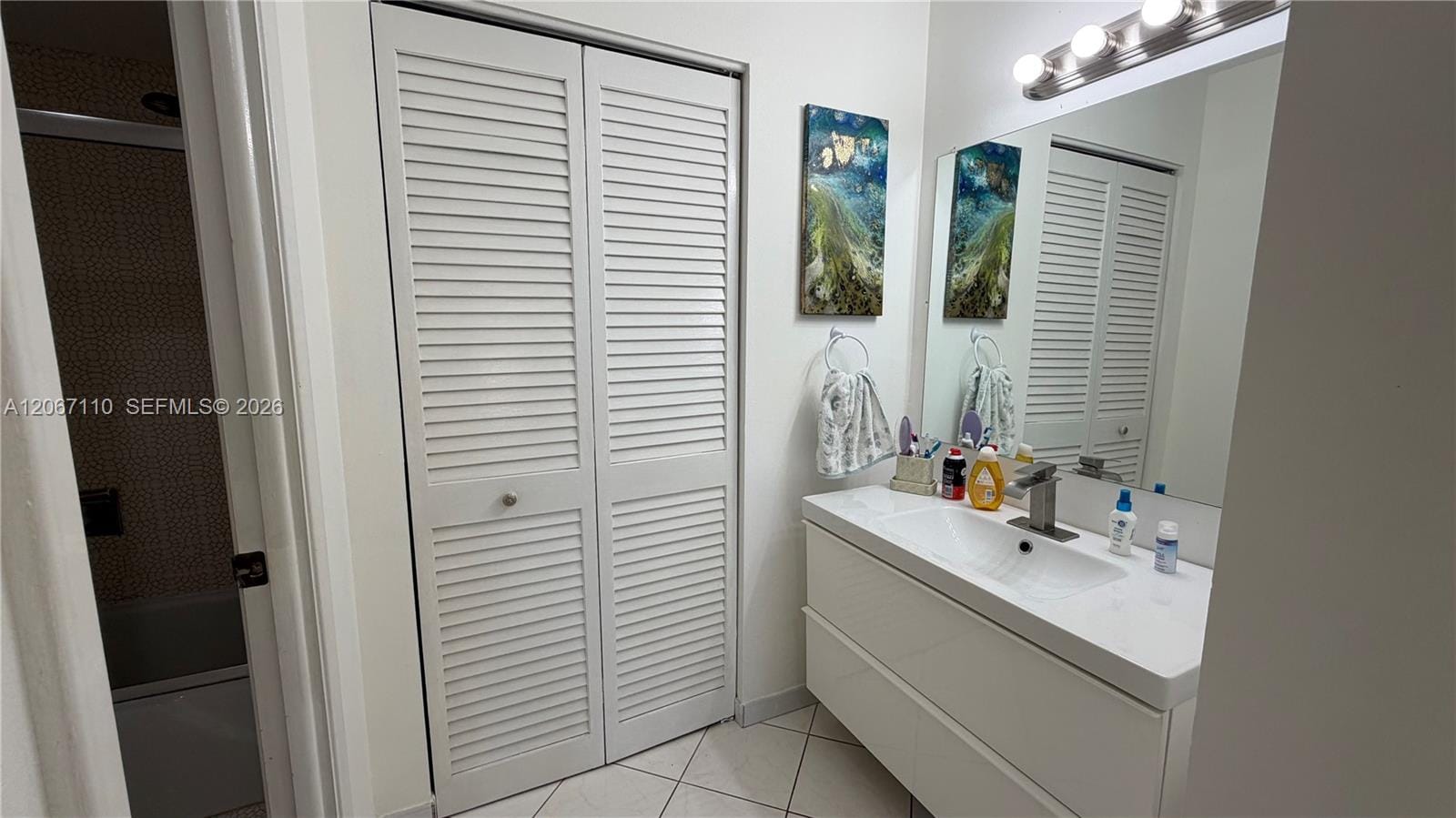 1825 S Ocean Drive 509 — photo 2