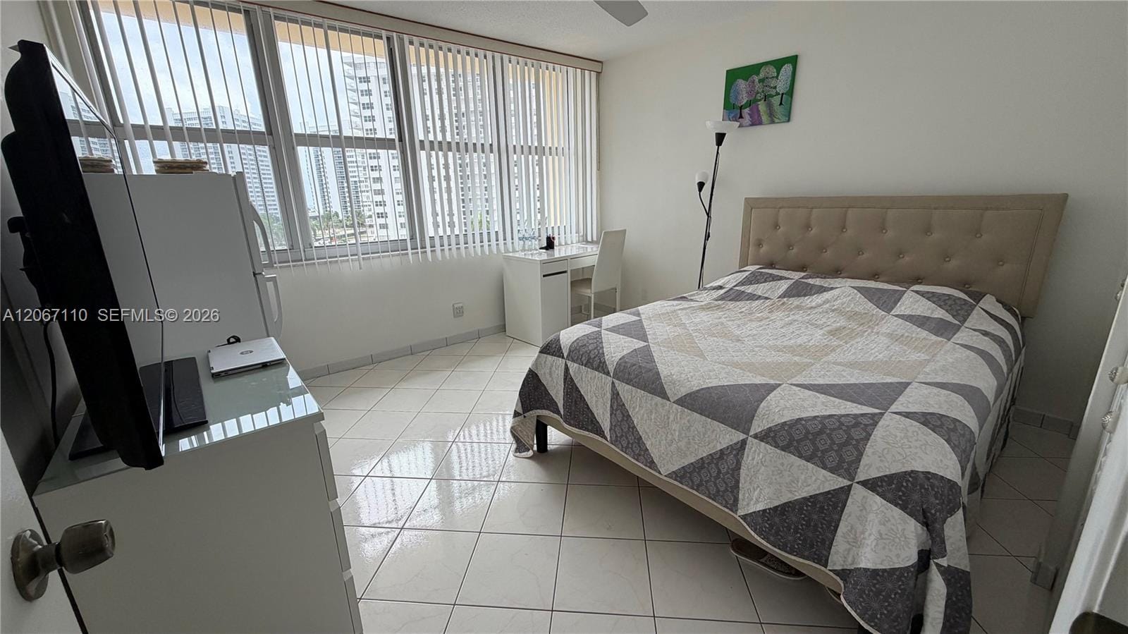 1825 S Ocean Drive 509 — photo 4