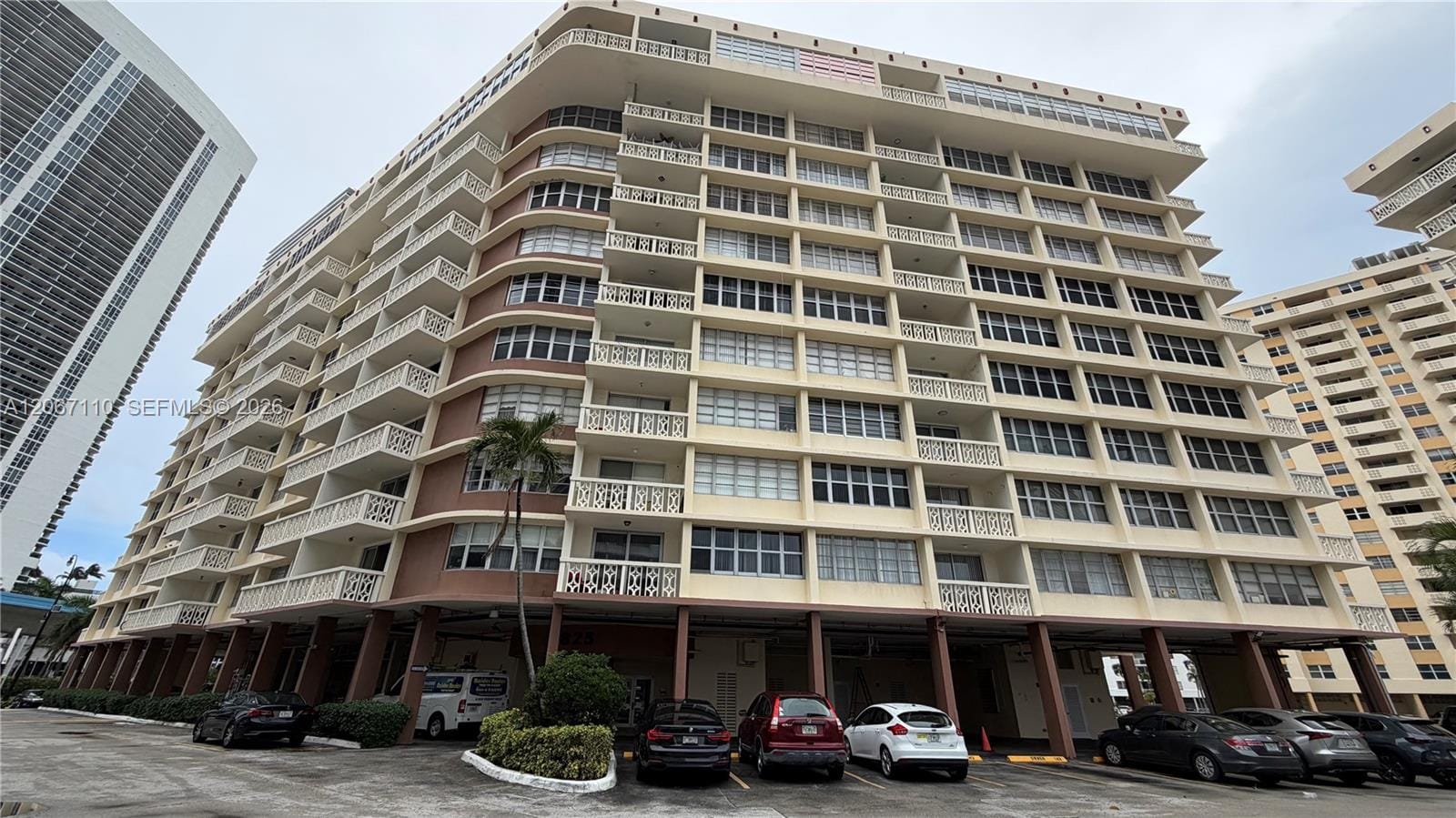 1825 S Ocean Drive 509 — photo 11