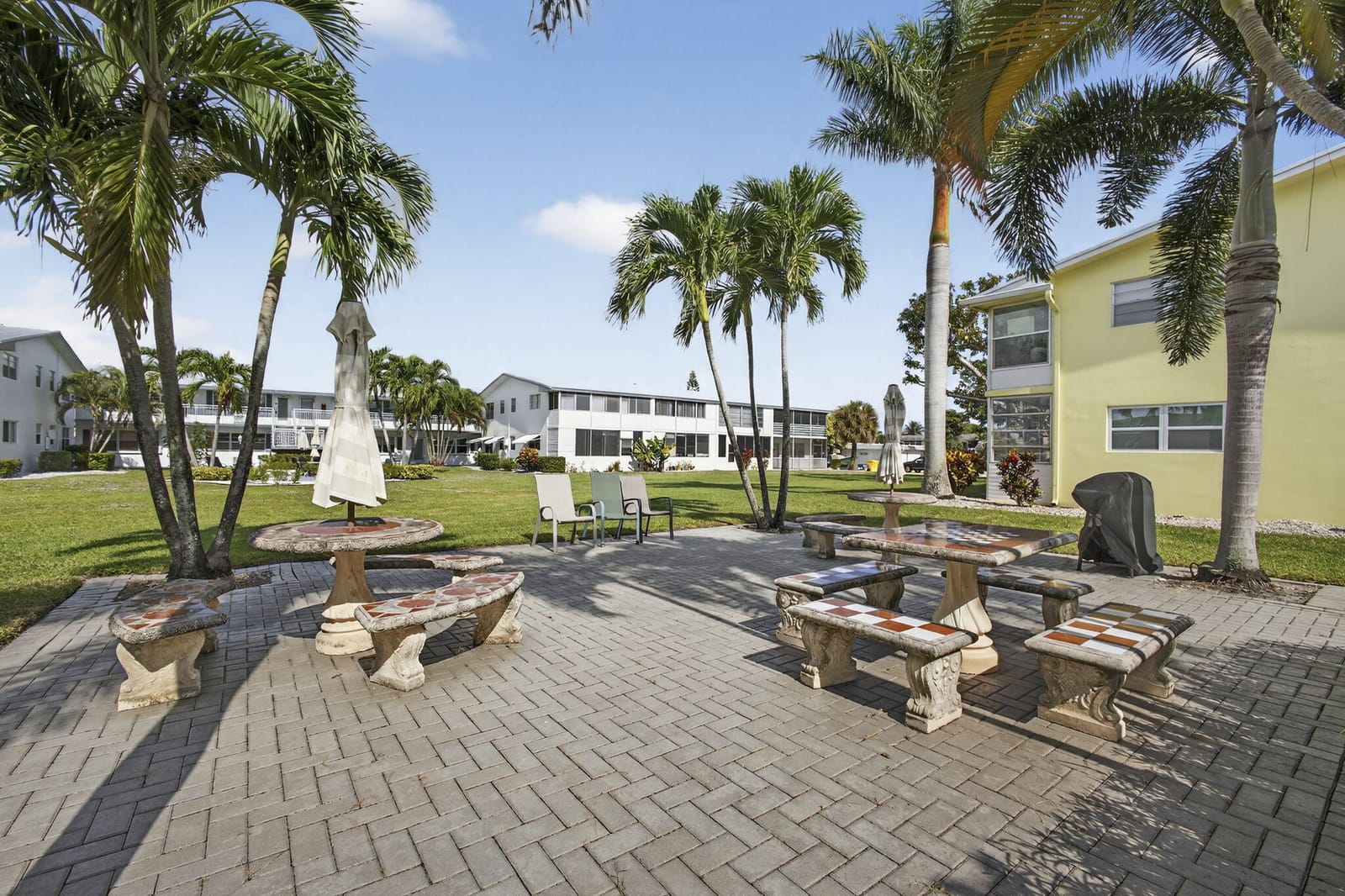100 SHEFFIELD E, West Palm Beach, FL 33417 photo 13