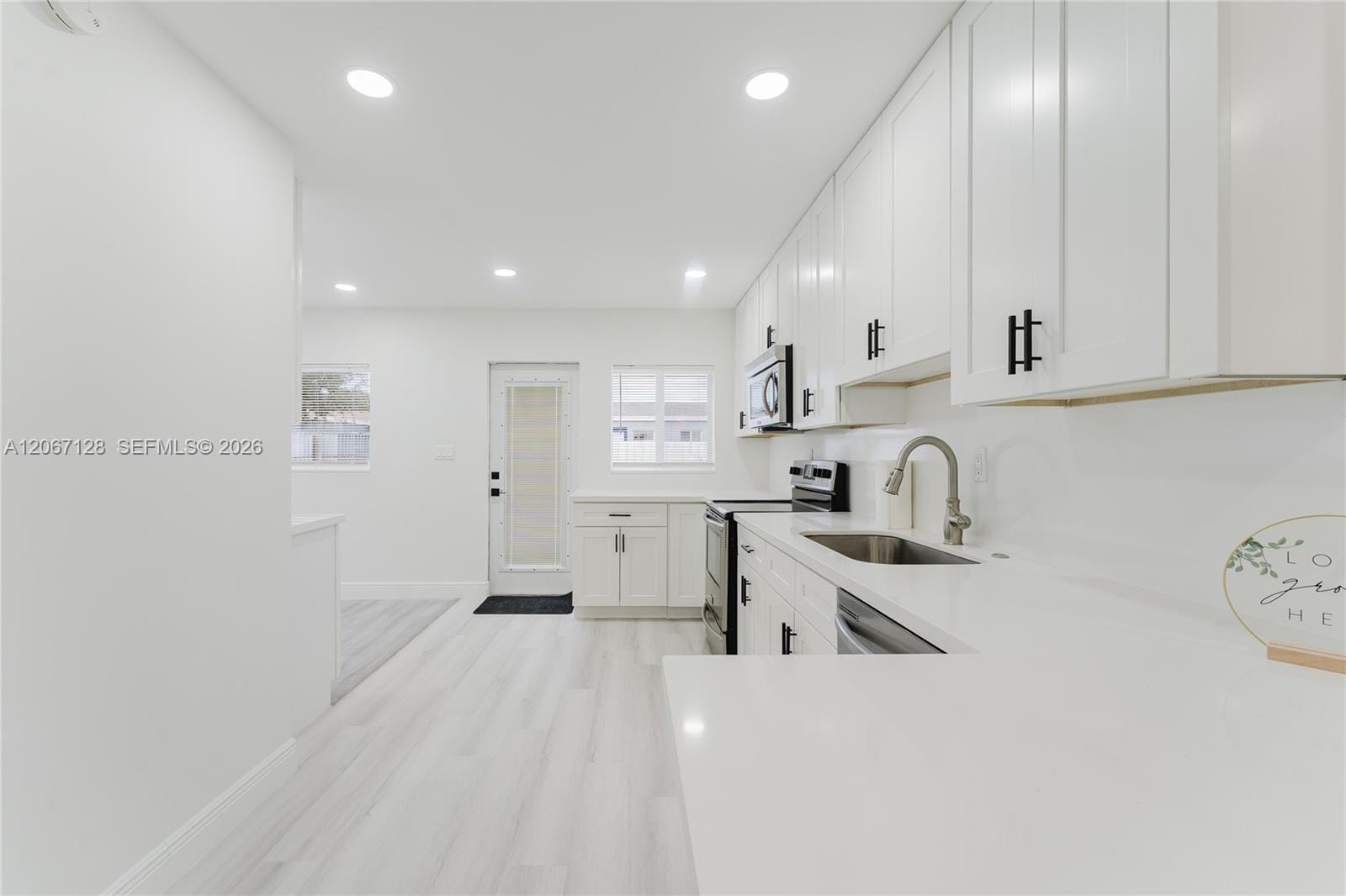 481 NE 51st Street — photo 10