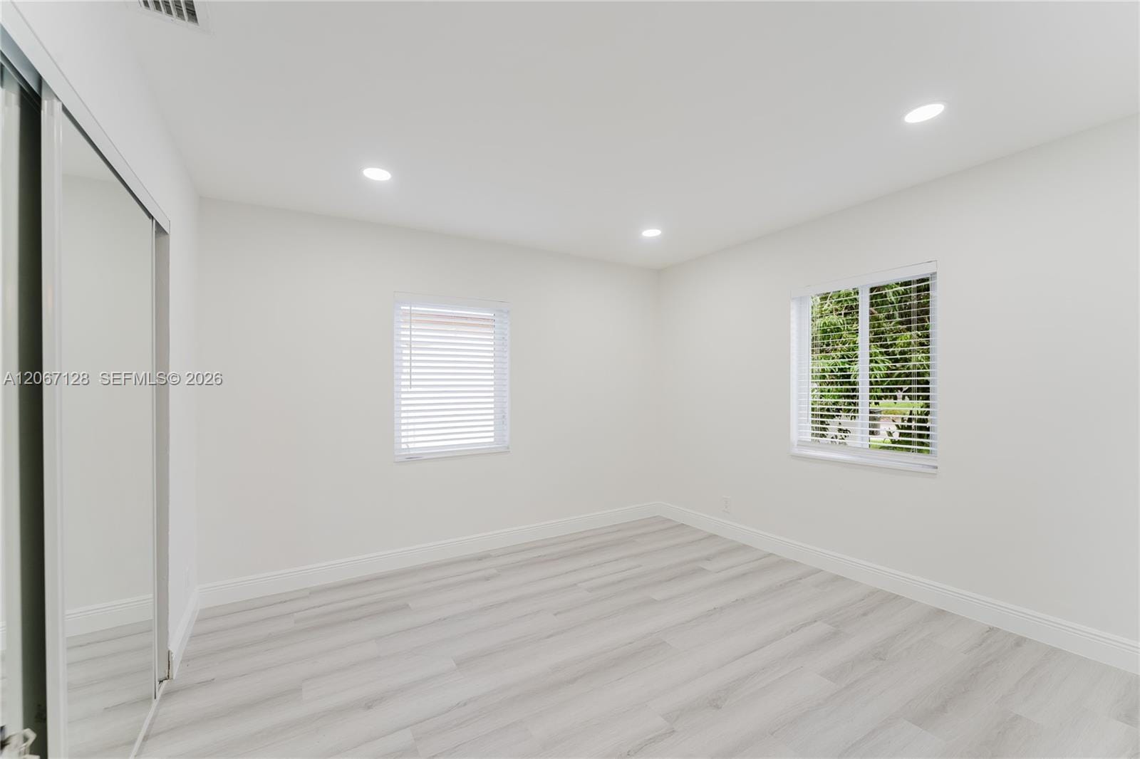 481 NE 51st Street, Oakland Park, FL 33334 photo 19