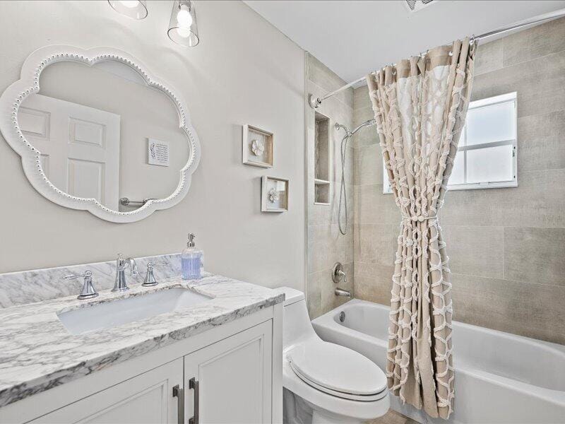 237 MOCCASIN Trail W, Jupiter, FL 33458 photo 18
