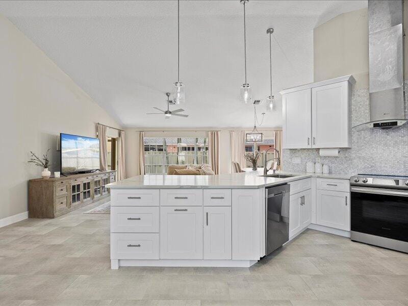 237 MOCCASIN Trail W — photo 5