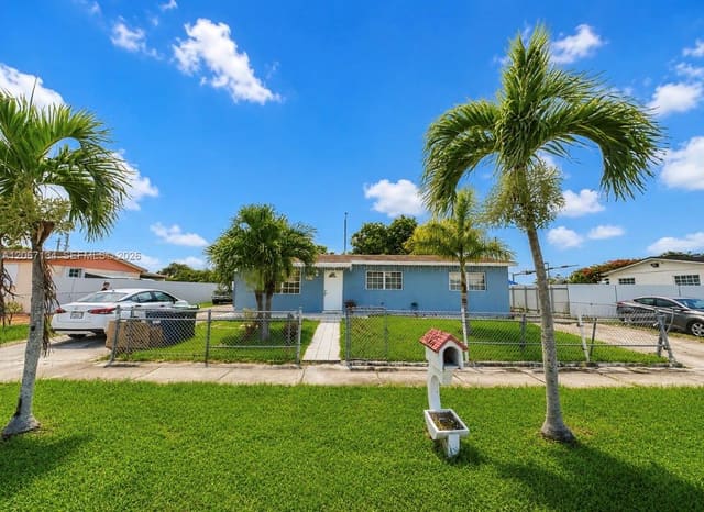 19480 SW 121st Avenue, South Miami Heights, Miami, FL