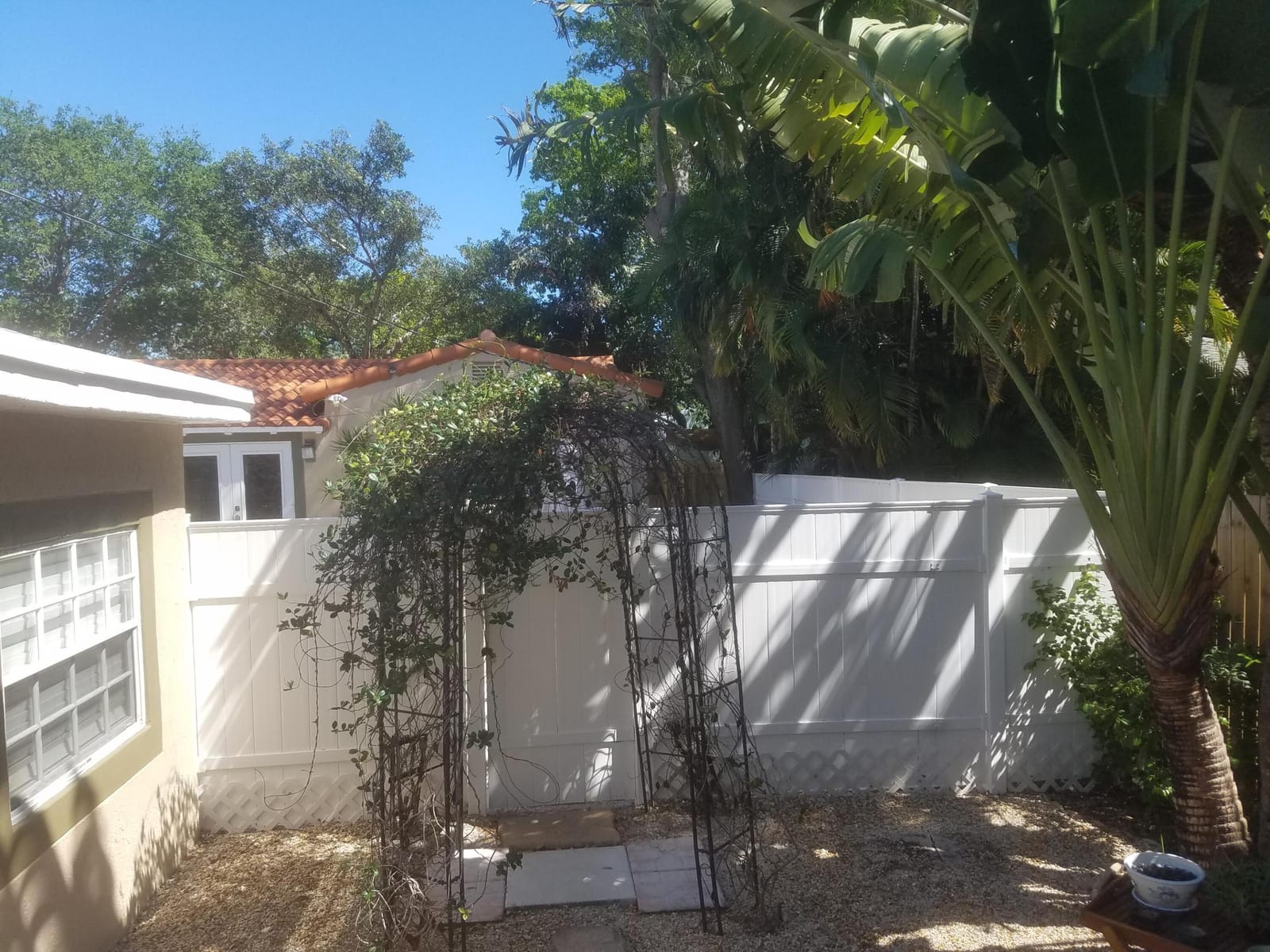 415 NE 8th Avenue Cottage on alley — photo 5