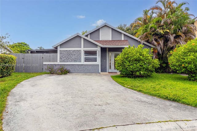 5560 SW 98th Way, Countryside West, Cooper City, FL