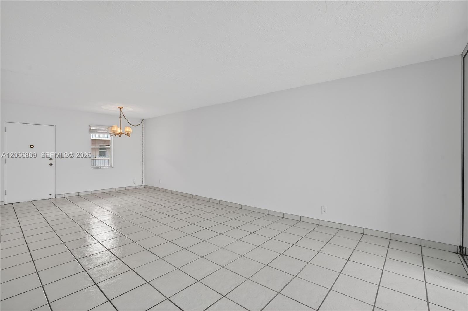 2821 Somerset Drive 317 — photo 7