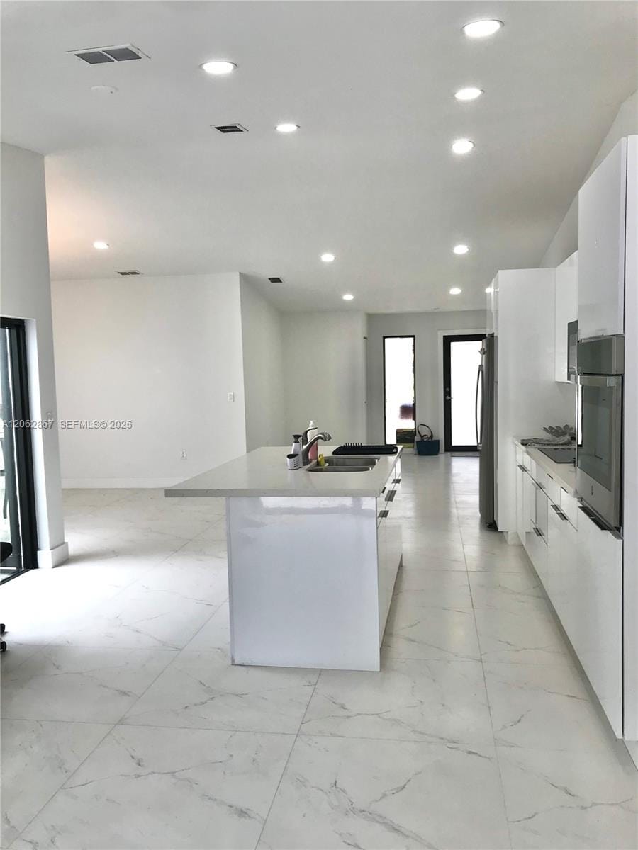 6651 NW 173rd Lane 6651, Hialeah, FL 33015 photo 4