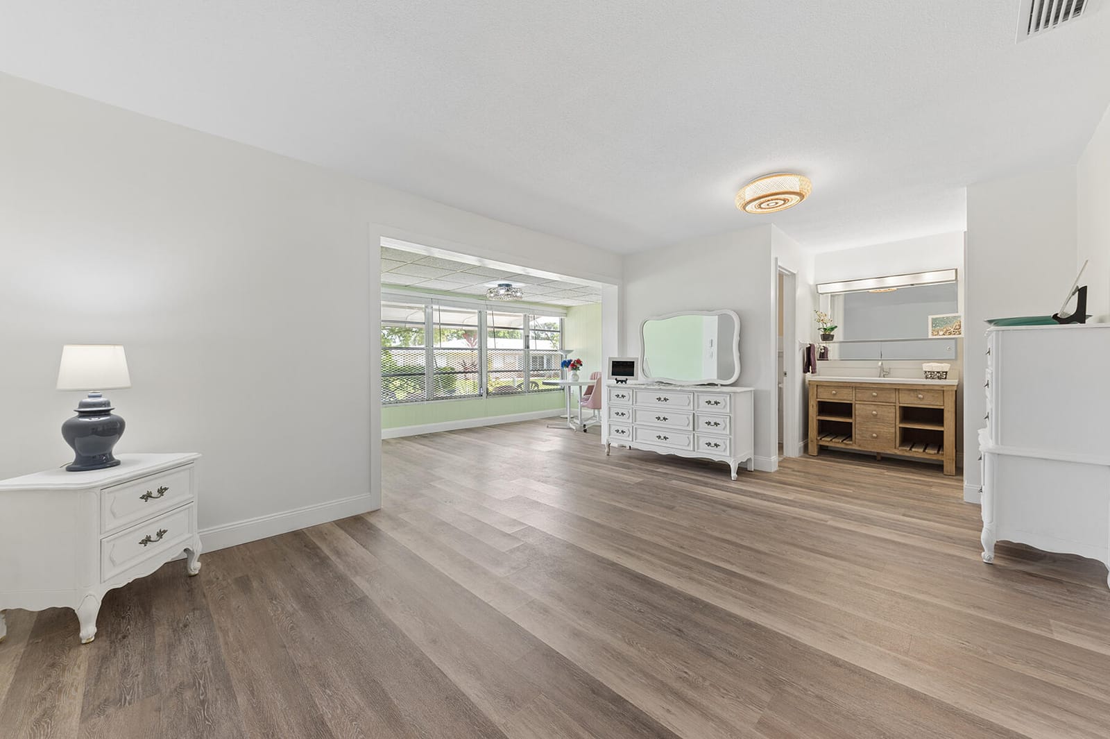 255 High Point Court C — photo 3