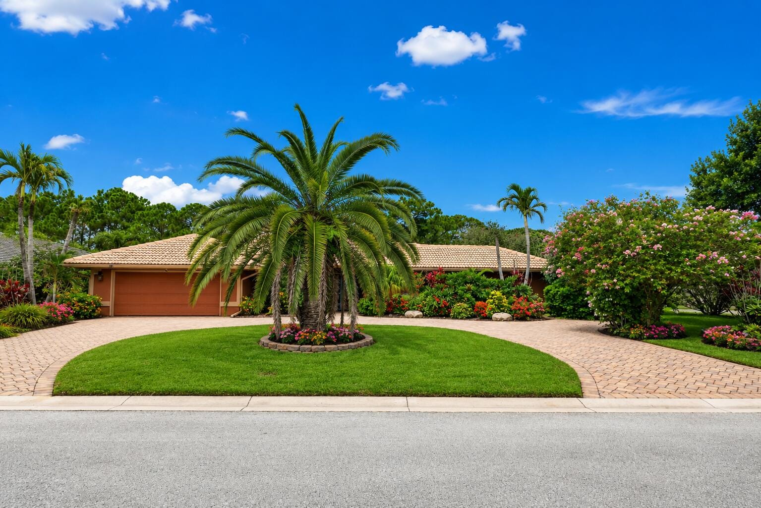 1180 SW MIRROR LAKE Cove — photo 3