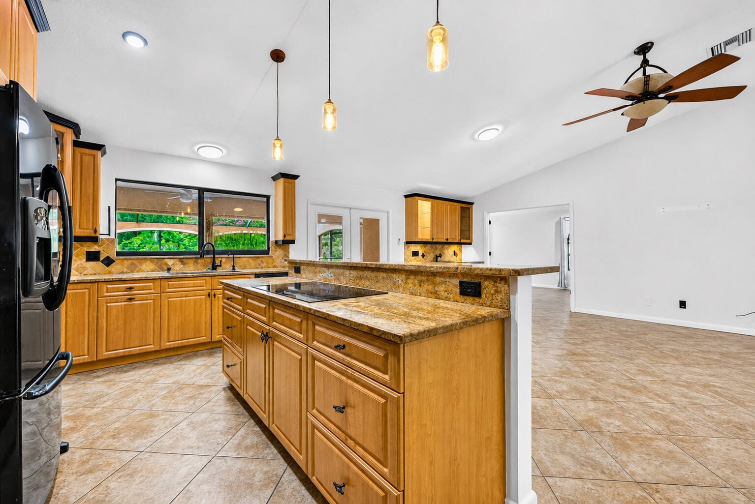 1180 SW MIRROR LAKE Cove — photo 9