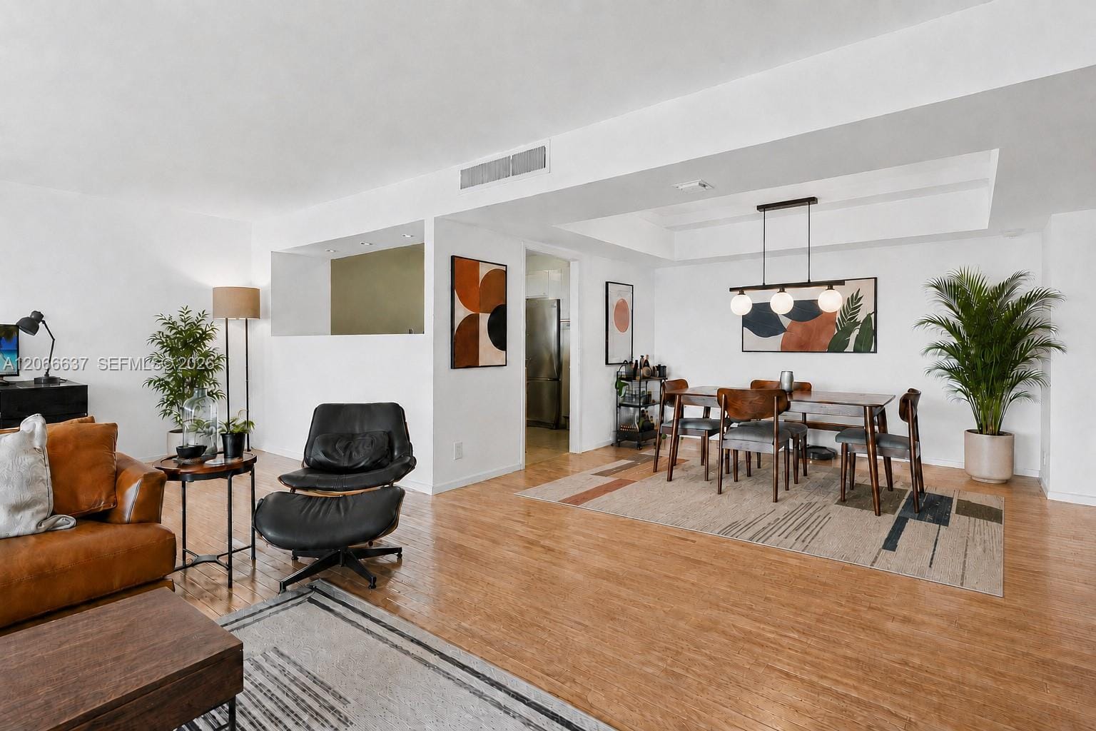 3 Grove Isle Drive C1208 — photo 4