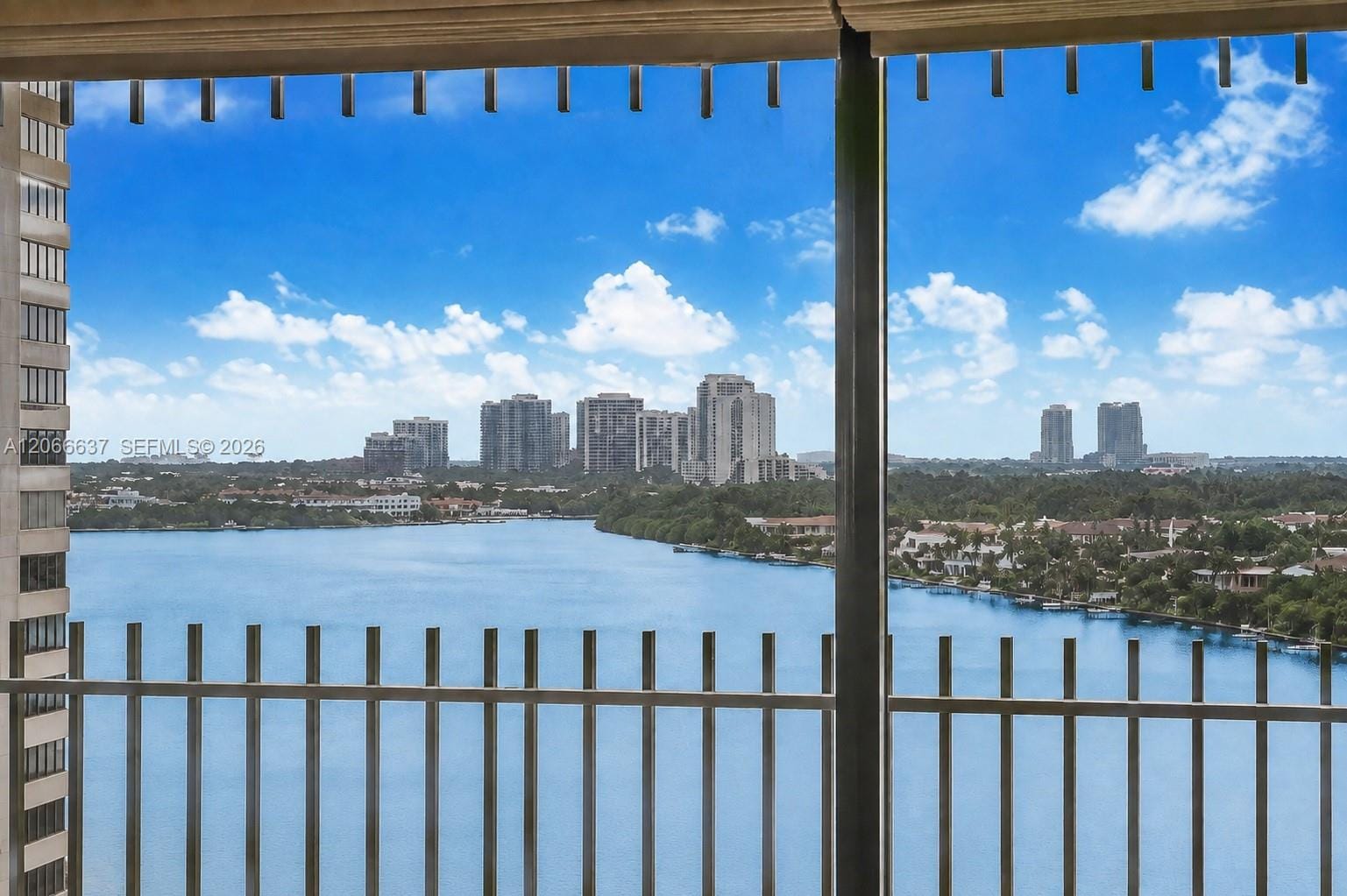 3 Grove Isle Drive C1208 — photo 7
