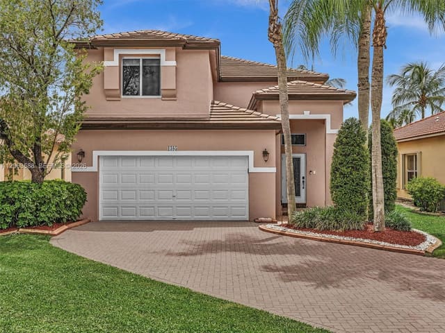 1385 NW 192nd Terrace, sold in ZIP 33029, Pembroke Pines, FL