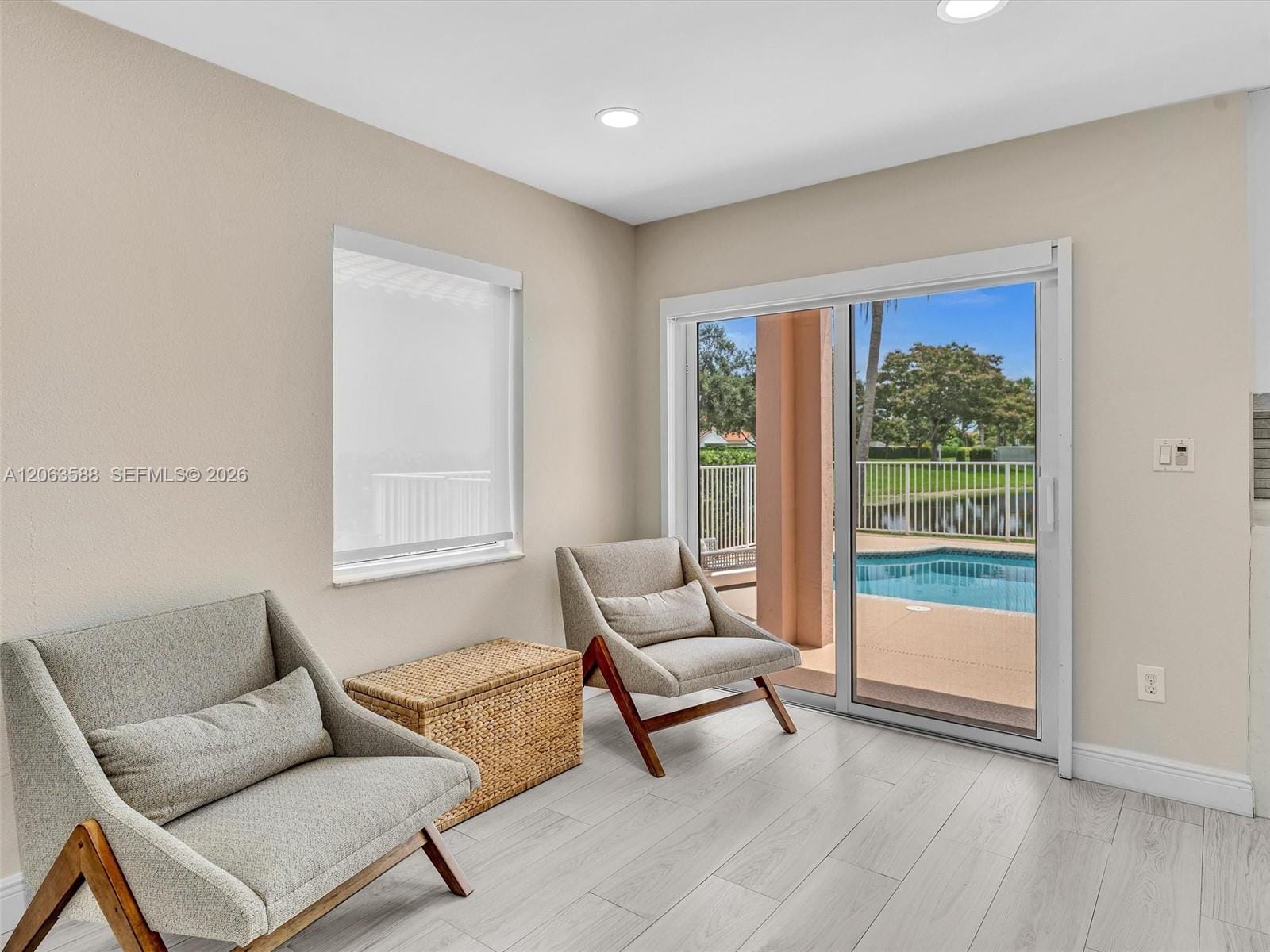 1385 NW 192nd Terrace, Pembroke Pines, FL 33029 photo 14