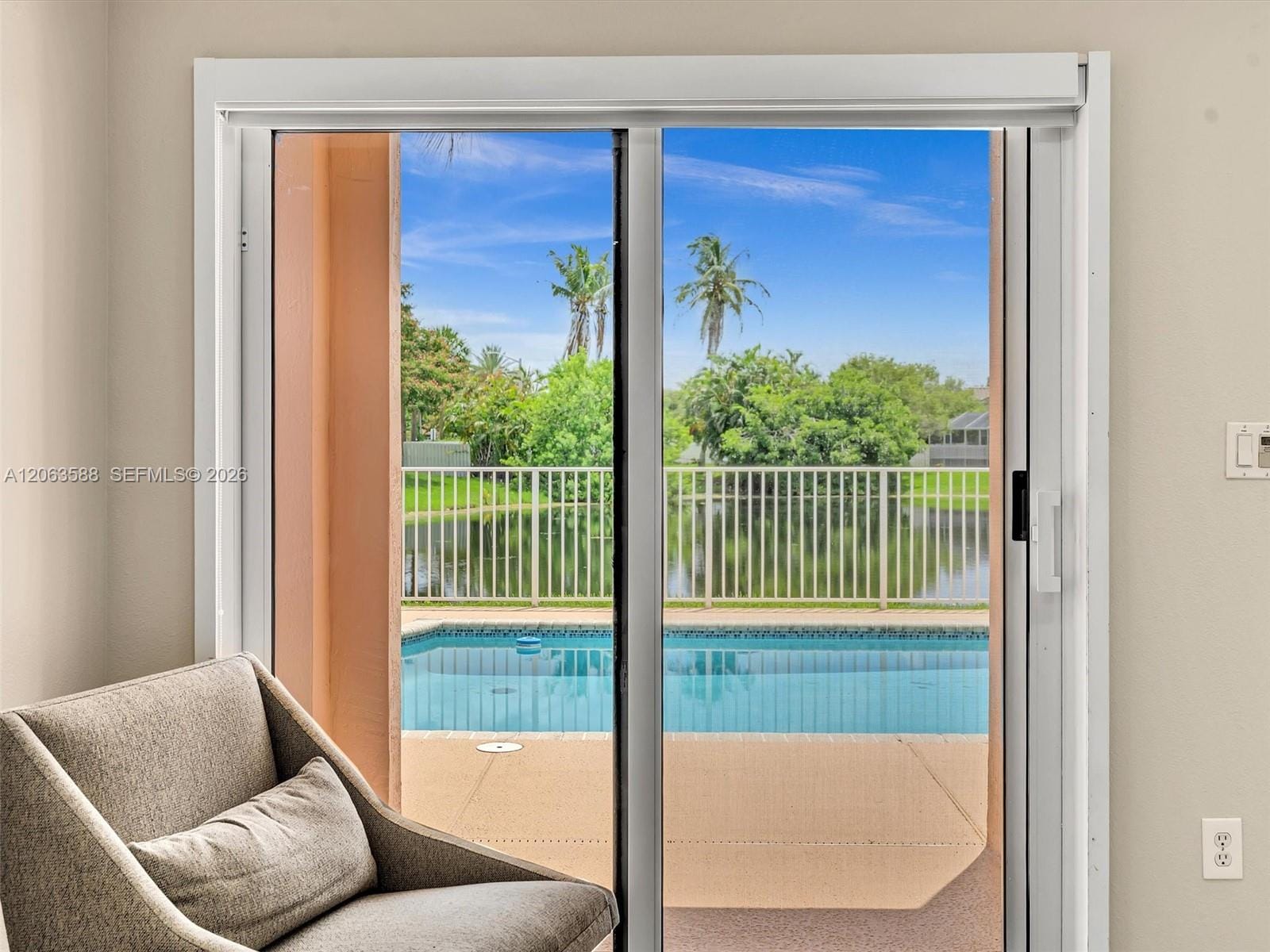 1385 NW 192nd Terrace, Pembroke Pines, FL 33029 photo 20