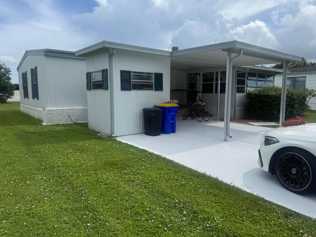 2659 SW MONARCH Trail, sold in St Lucie Falls (Aka River Forest), Stuart, FL