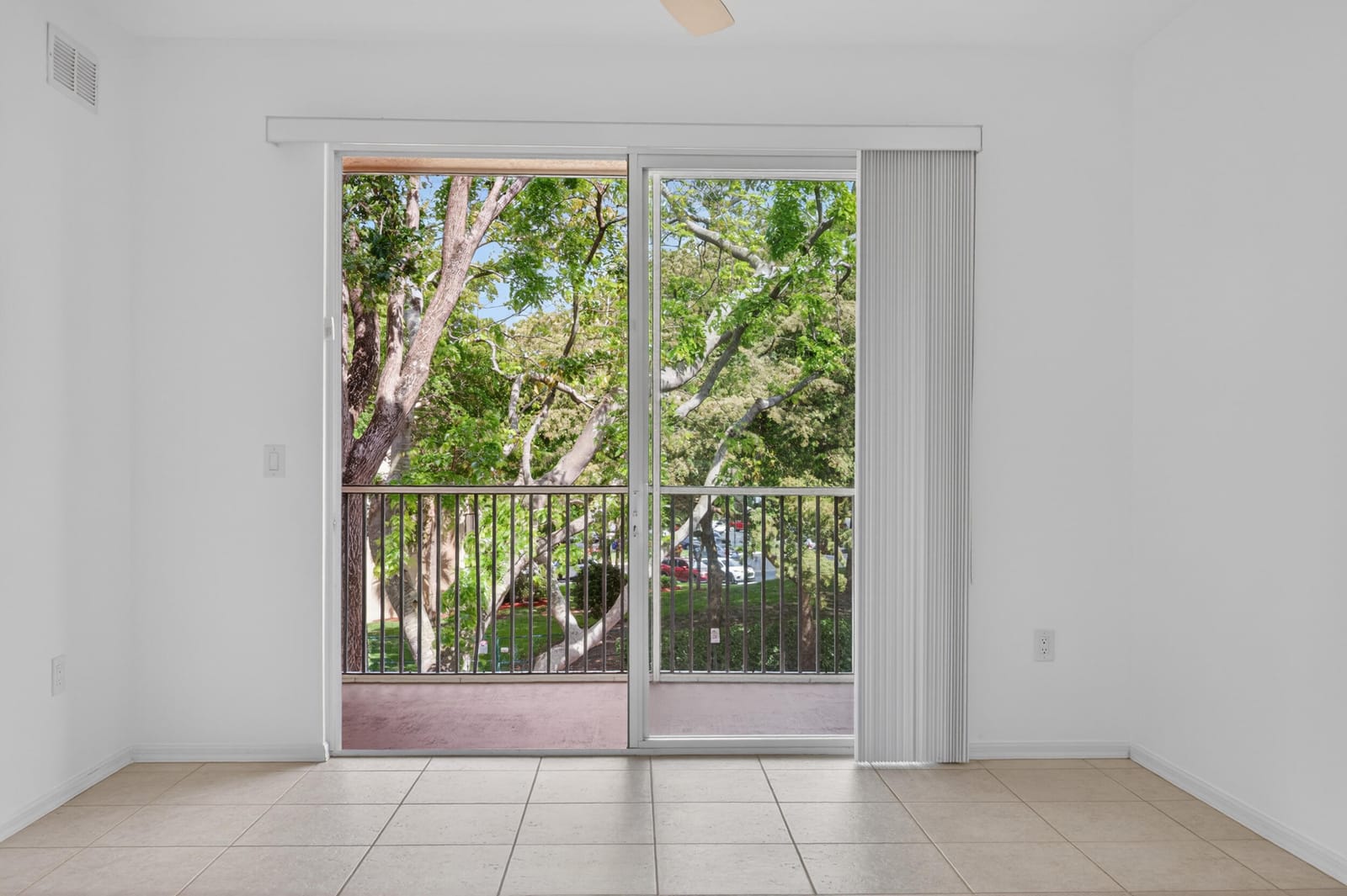 7775 Yardley Drive 314 — photo 11