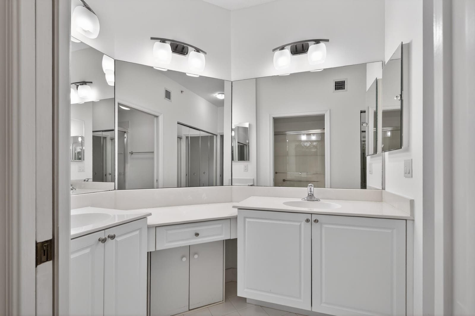 7775 Yardley Drive 314, Tamarac, FL 33321 photo 21